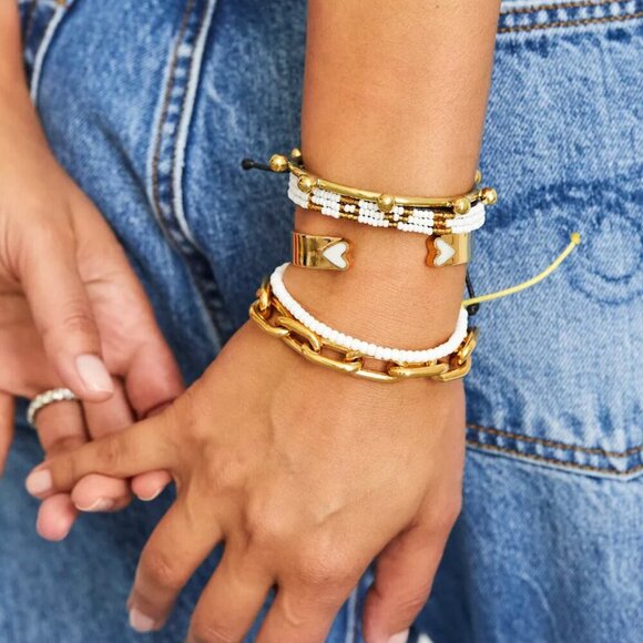 Ubuntu Life White & Gold Beaded Bracelet - Picture 2 of 6